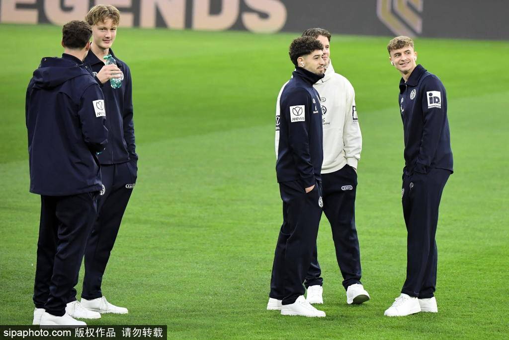 拜仁三叉戟火力凶猛！孔帕尼：他们个人能力强，穆西亚拉也将复出